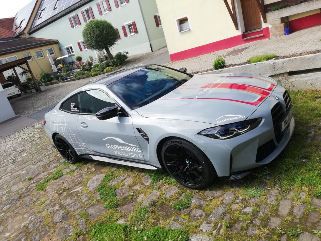 Fahrzeugwerbung für BMW Cloppenburg